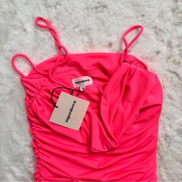 NWT Superdown Sierra Ruched Mini Dress - Picture 4 of 5